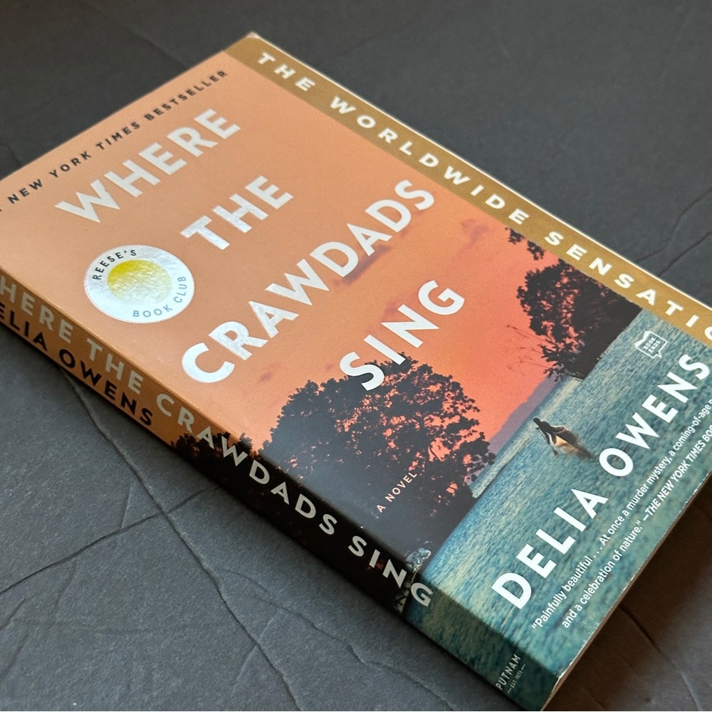Where The Crawdads Sing by Delia Owens | Fiction, Mystery | Paperback Book - Picture 3 of 8